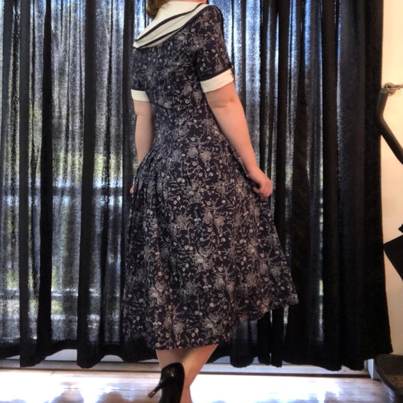 Vintage Shelly Michaels Dress Size 8 - Picture 6 of 10